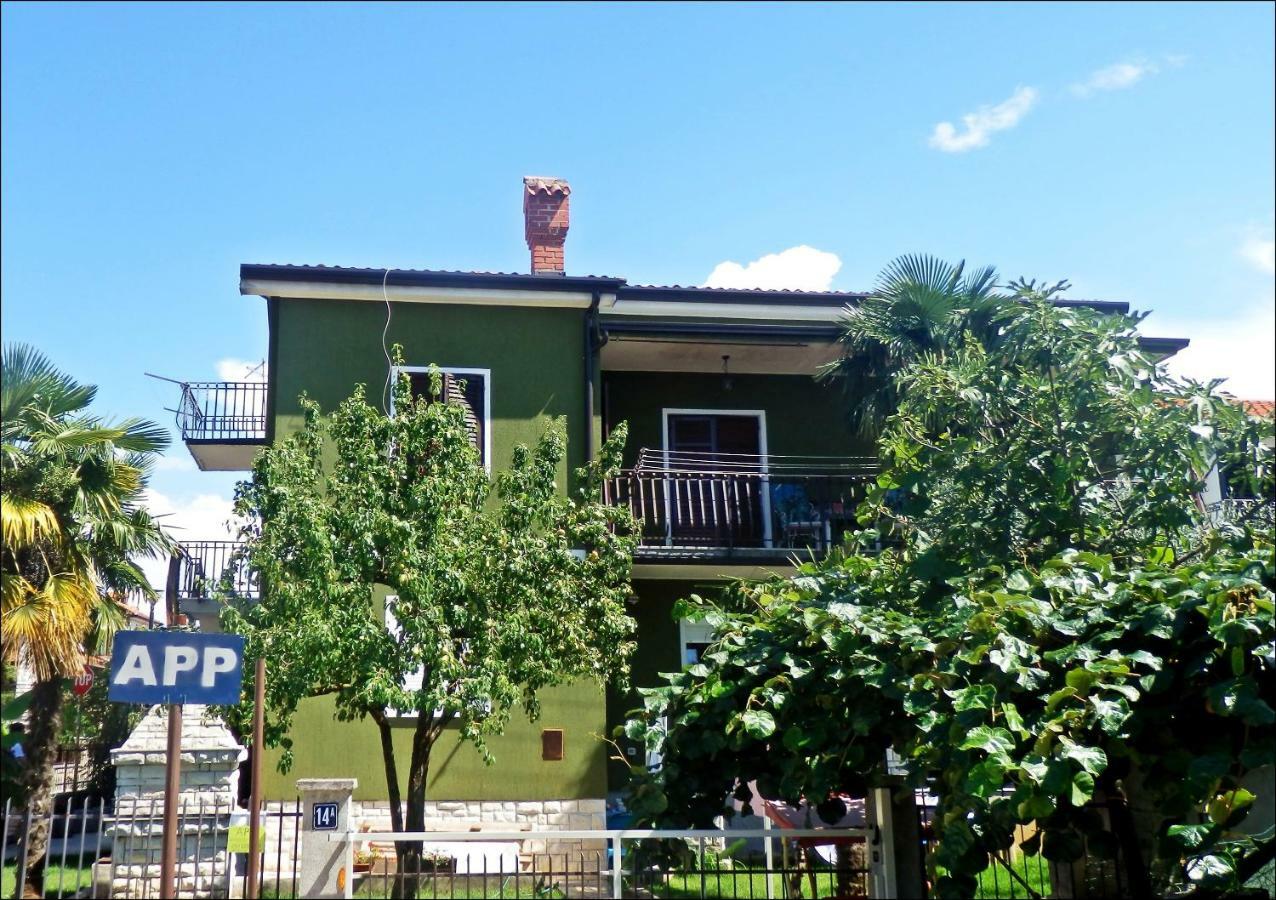 App Veselica Apartment Umag Ngoại thất bức ảnh