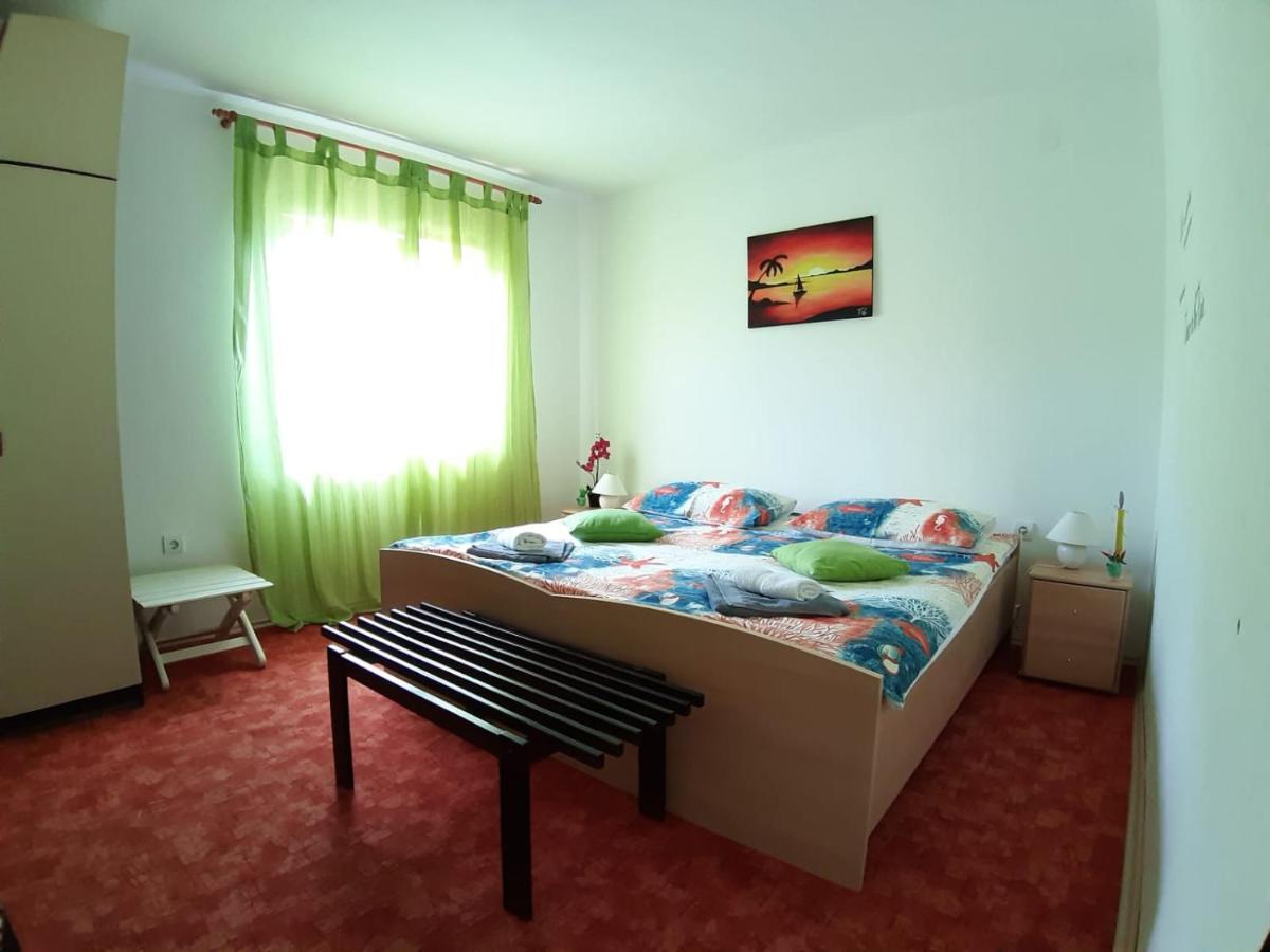 App Veselica Apartment Umag Ngoại thất bức ảnh